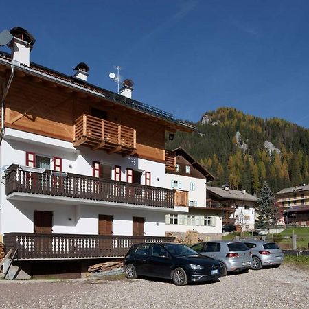 Appartamenti Cesa Soreie By Ama Val Di Fassa カナツェーイ エクステリア 写真