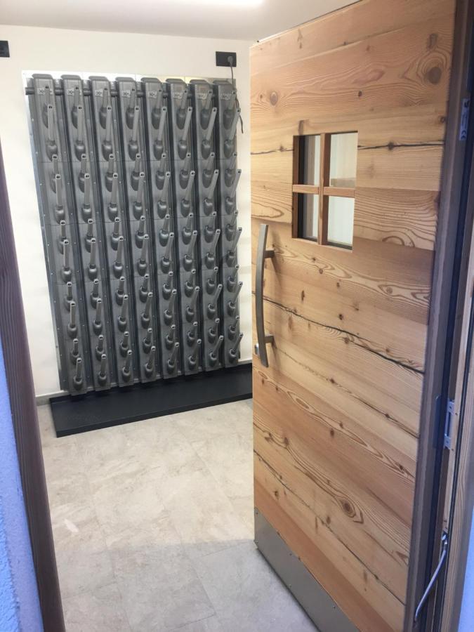 Appartamenti Cesa Soreie By Ama Val Di Fassa カナツェーイ エクステリア 写真