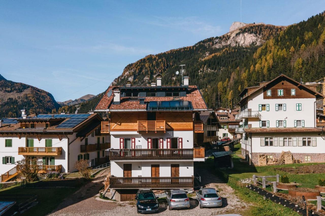 Appartamenti Cesa Soreie By Ama Val Di Fassa カナツェーイ エクステリア 写真