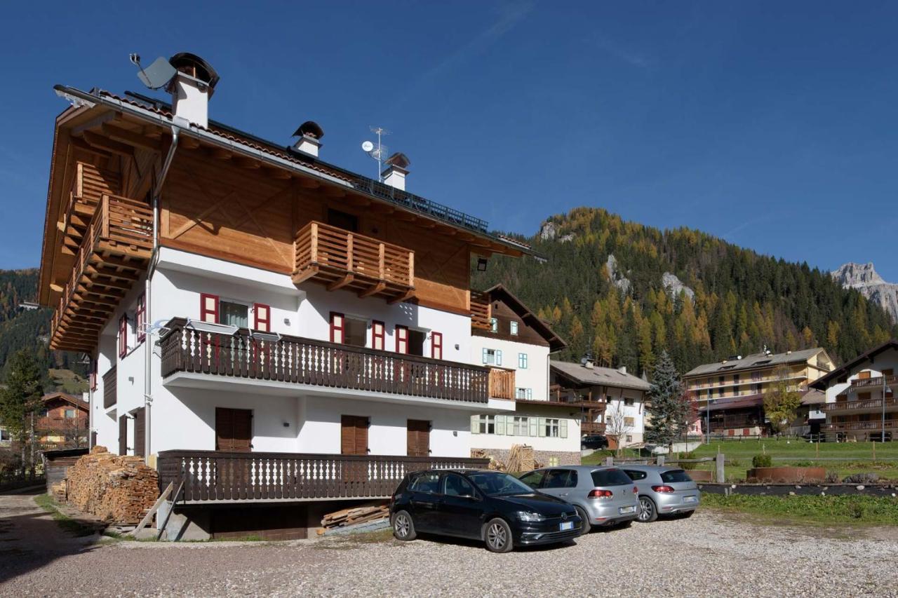 Appartamenti Cesa Soreie By Ama Val Di Fassa カナツェーイ エクステリア 写真